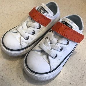 Toddler sz 6 Disney Olaf Converse